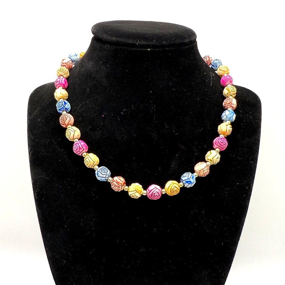 Vintage Multicolor Rose Bead Necklace – Carved Floral Statement Beaded‎ Jewelry